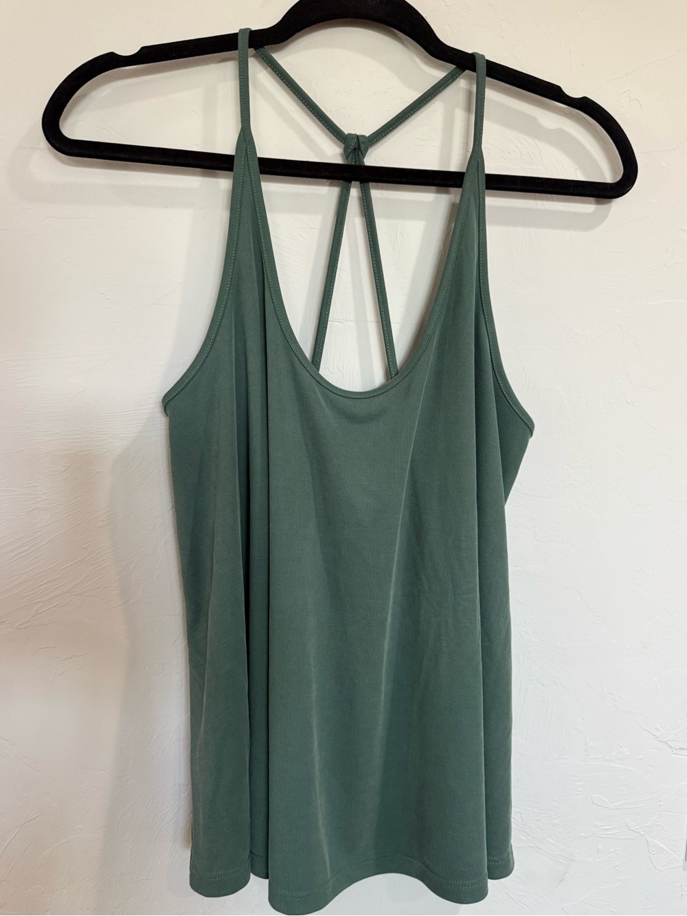 Old Navy-Scoop Neck Strappy Tank Top - Sage Green